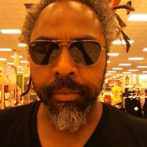 Meet your Posher, Angelo